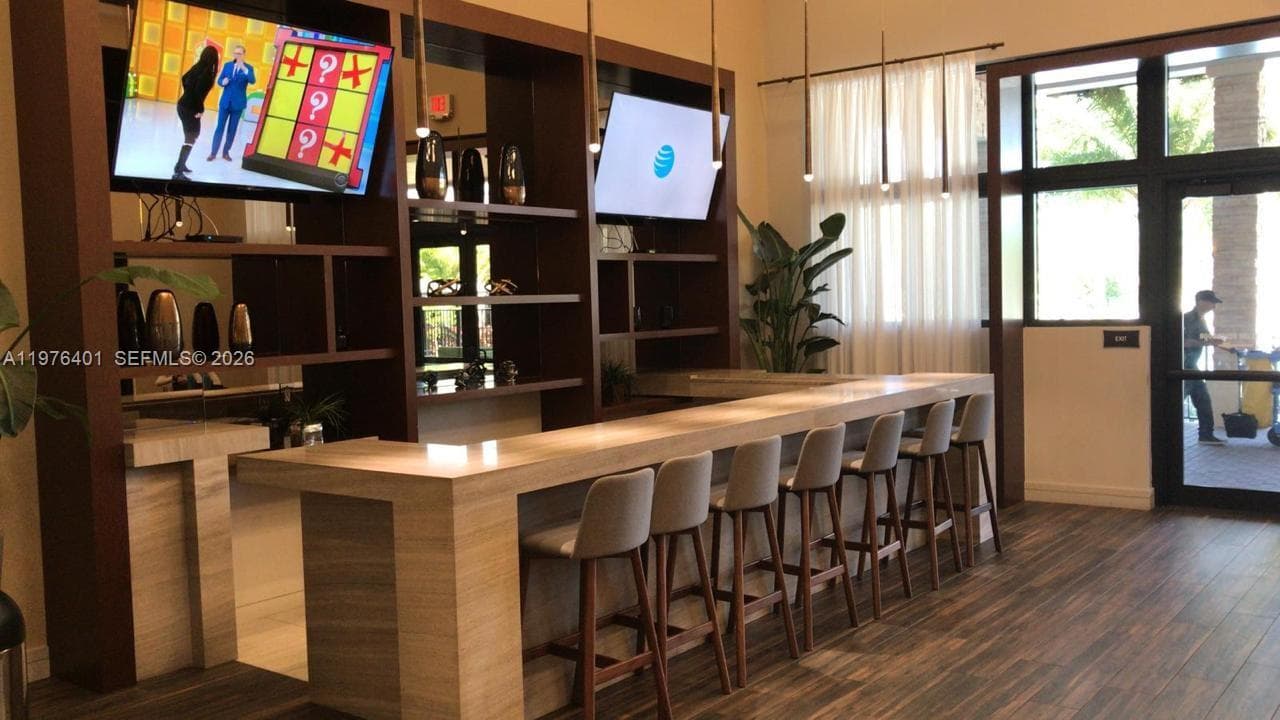 10431 NW 82nd St # 5, Doral FL 33178 — 18