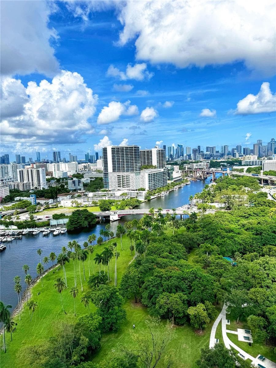 1861 NW S River Dr # 1501, Miami FL 33125 — 44