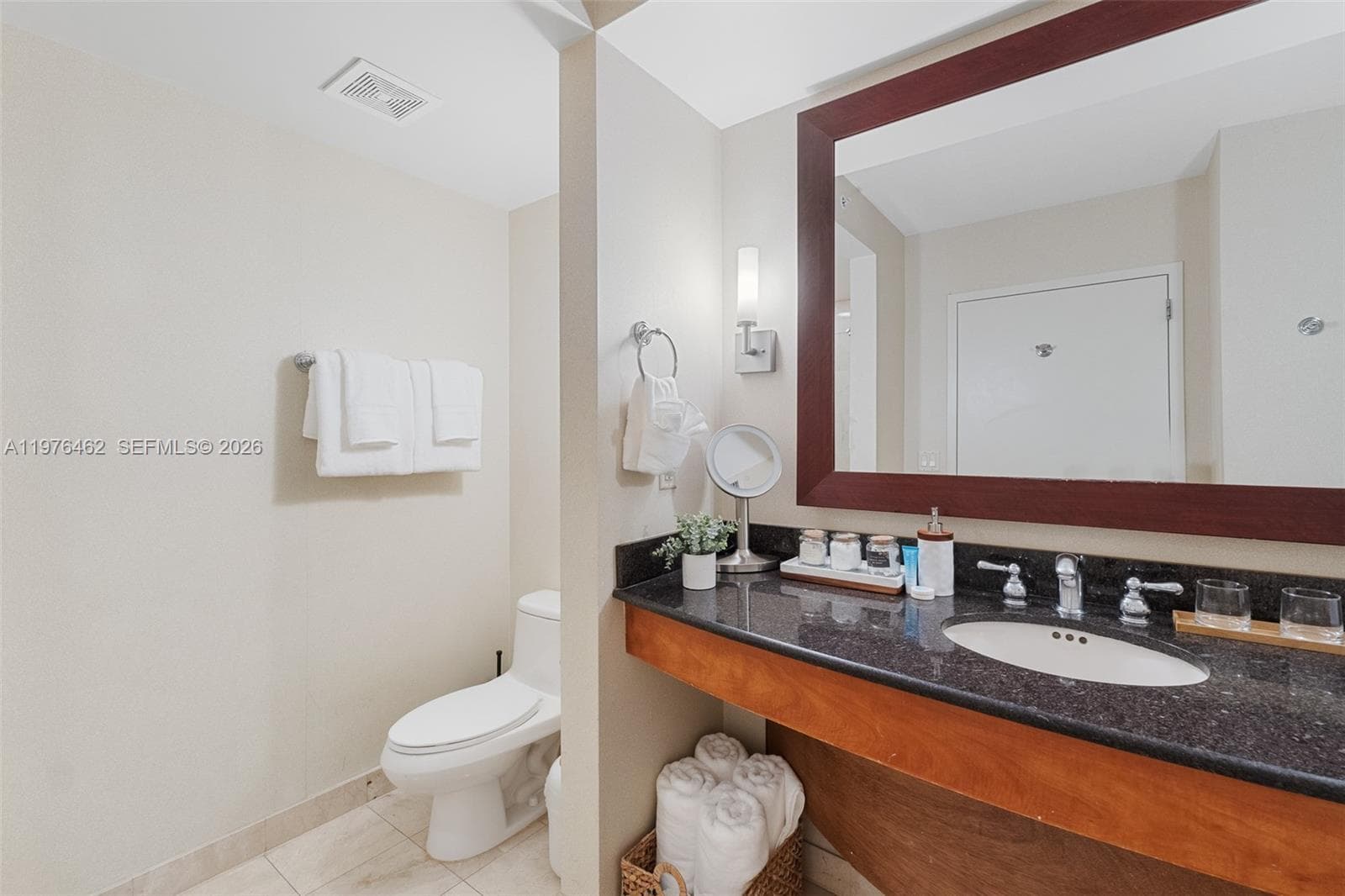 18001 Collins Ave # 2001, Sunny Isles Beach FL 33160 — 15