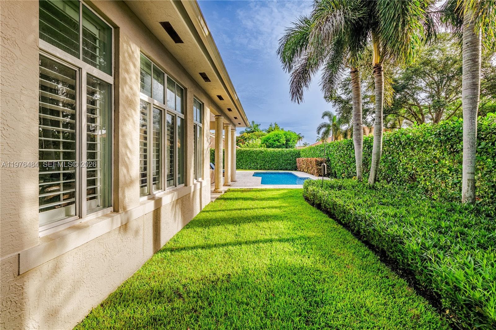 16721 SW 86th Ct, Palmetto Bay FL 33157 — 35