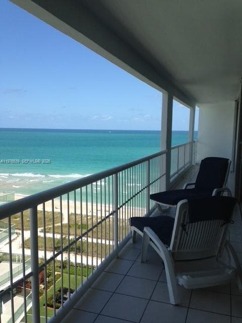 9341 Collins Ave # 1204, Surfside FL 33154 — 28