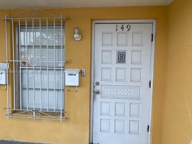 149 Bentley Dr # 149A, Miami Springs FL 33166 — 2