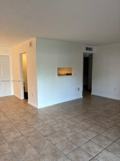 9493 SW 76th St # L4, Miami FL 33173 — 3