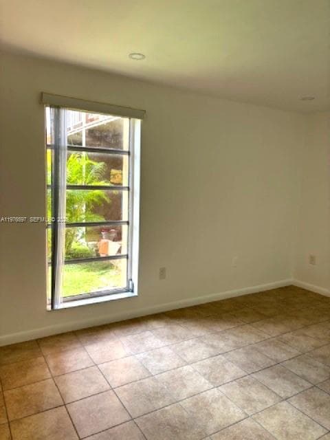 9493 SW 76th St # L4, Miami FL 33173 — 18