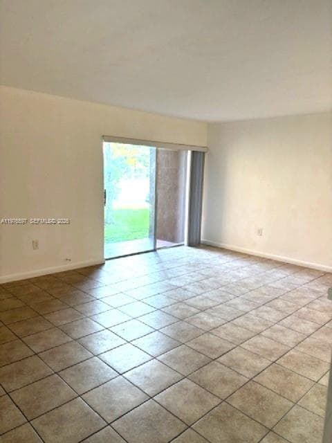 9493 SW 76th St # L4, Miami FL 33173 — 8