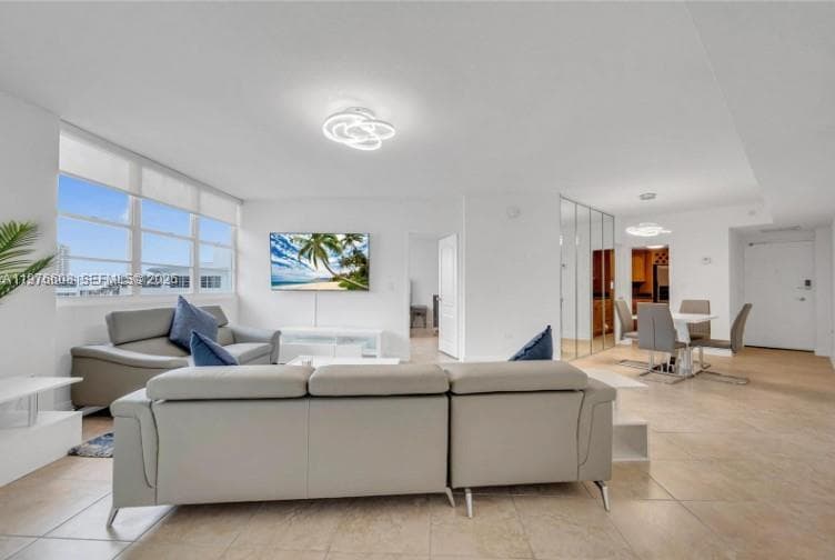 999 Brickell Bay Dr # 2007, Miami FL 33131 — 20