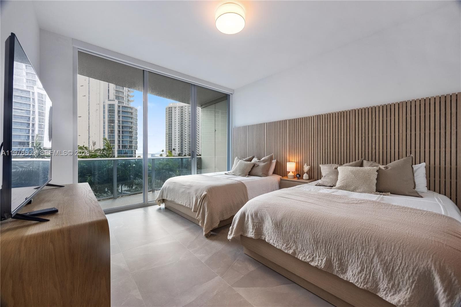 17550 Collins Ave # 502, Sunny Isles Beach FL 33160 — 34