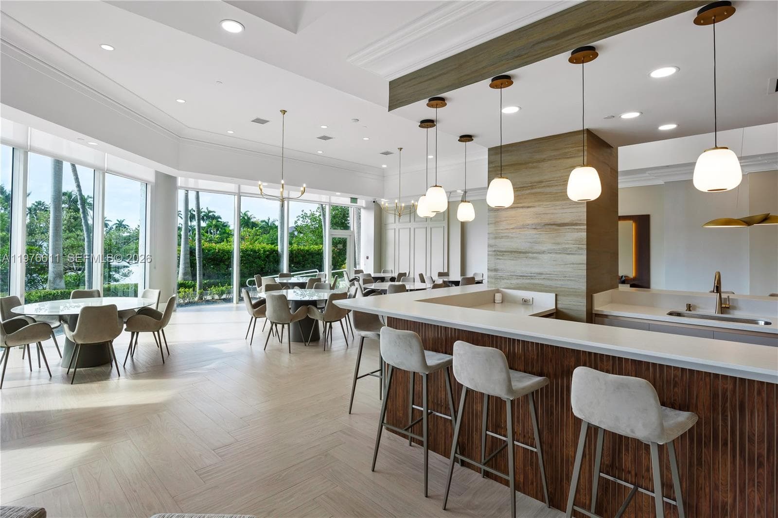 16500 Collins Ave, Sunny Isles Beach FL 33160 — 37