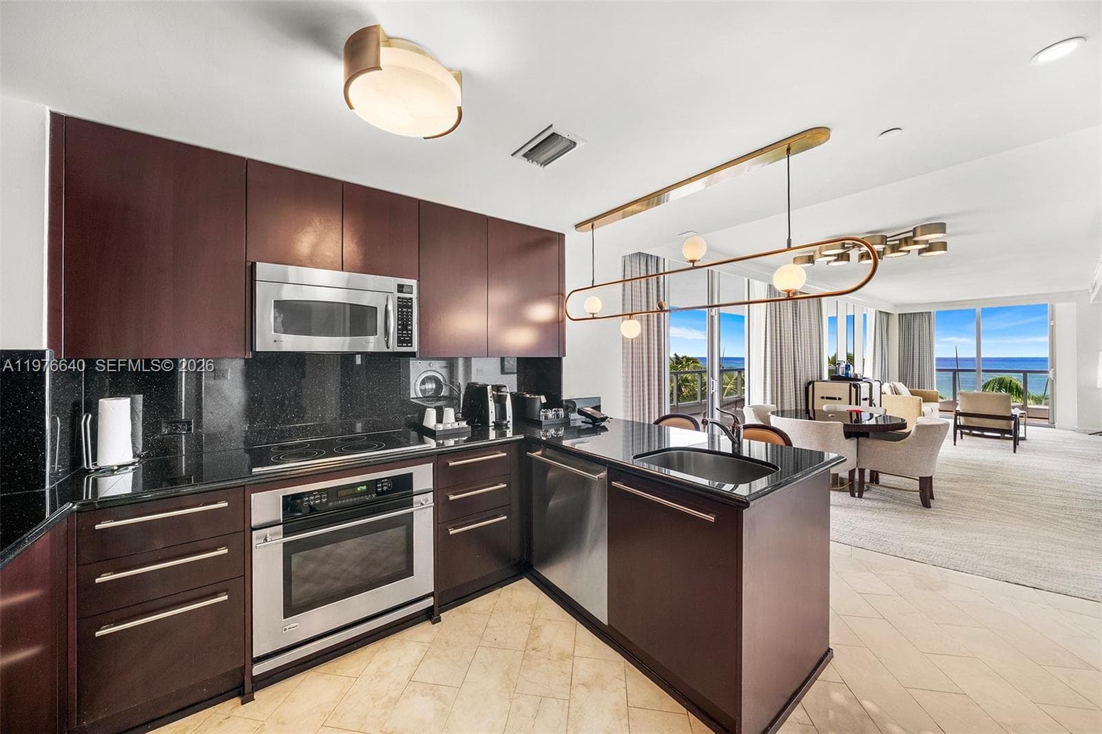4391 Collins Ave # 410, Miami Beach FL 33140 — 7