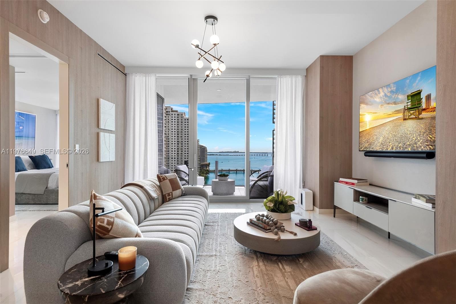 300 Biscayne Blvd Way # 1605, Miami FL 33131 — 2