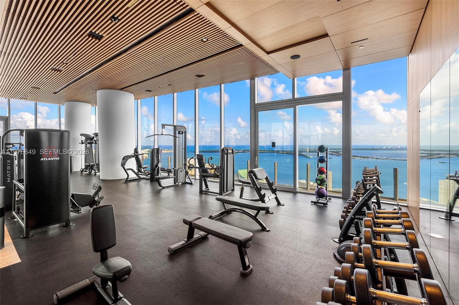 300 Biscayne Blvd Way # 1605, Miami FL 33131 — 36