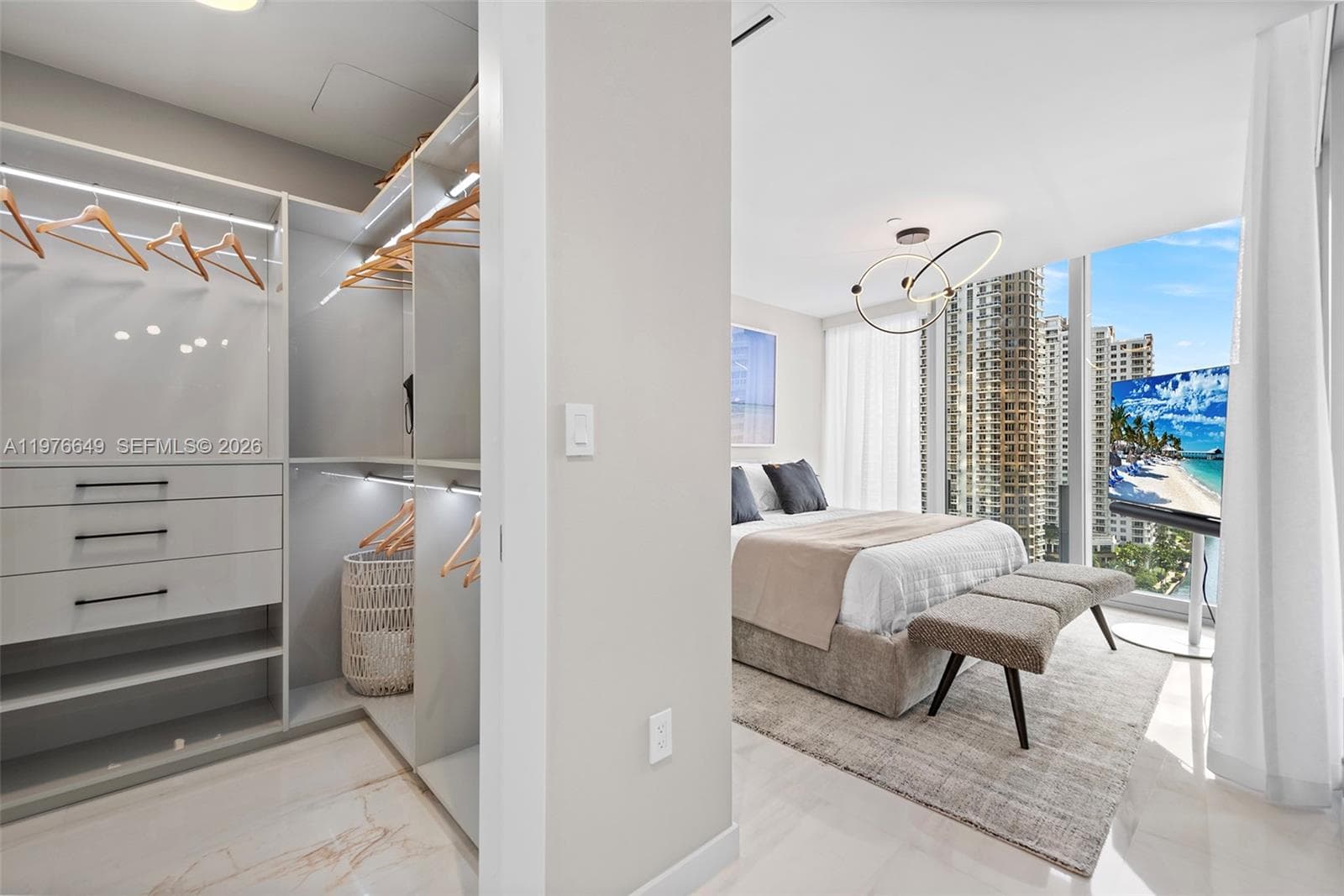 300 Biscayne Blvd Way # 1605, Miami FL 33131 — 14