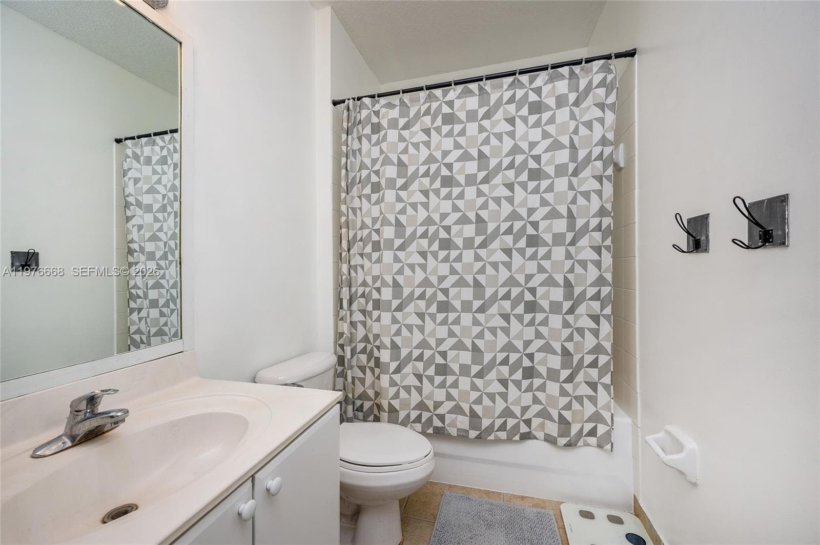 1212 NE 32nd Ter, Homestead FL 33033 — 23