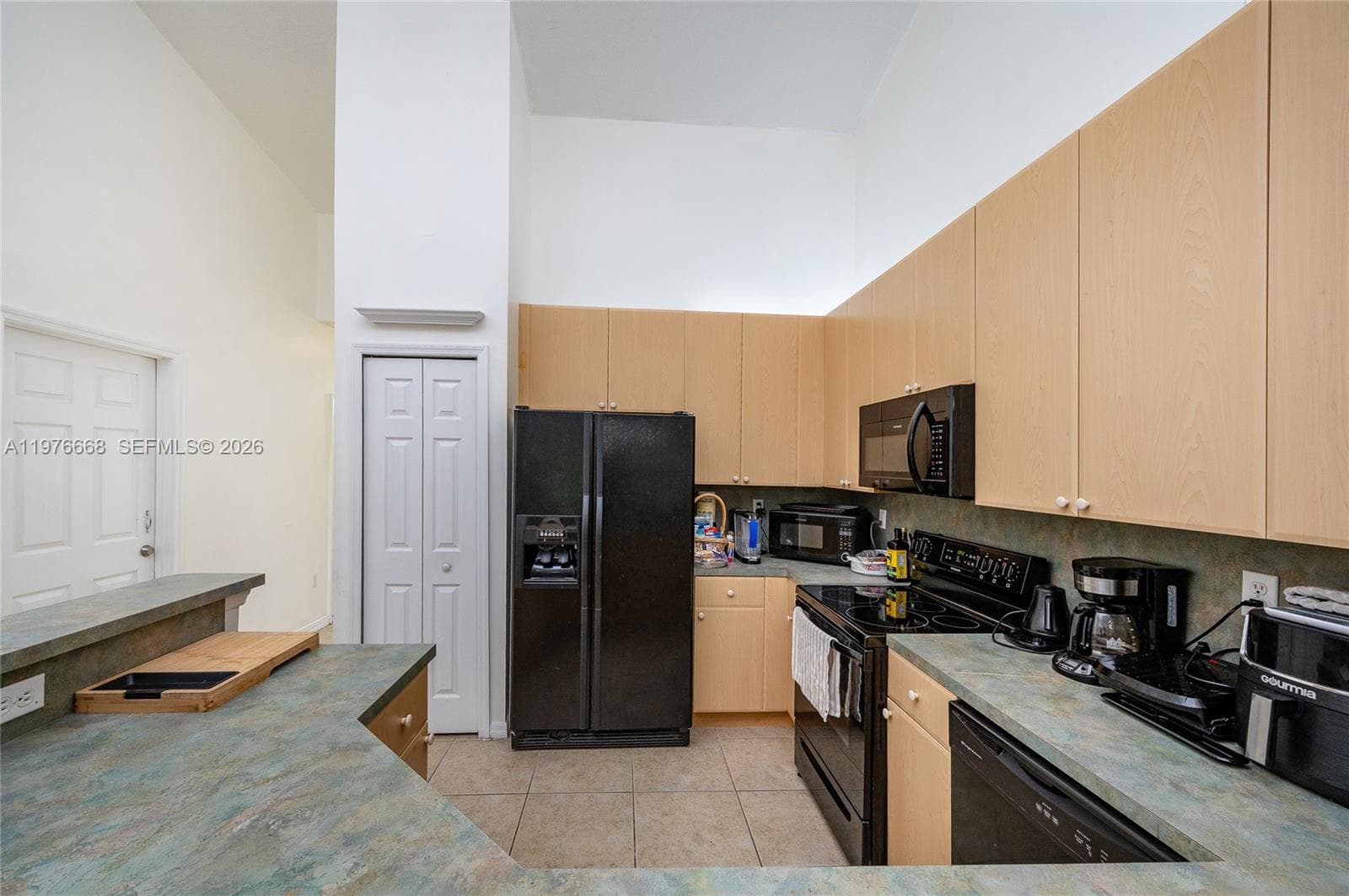 1212 NE 32nd Ter, Homestead FL 33033 — 17