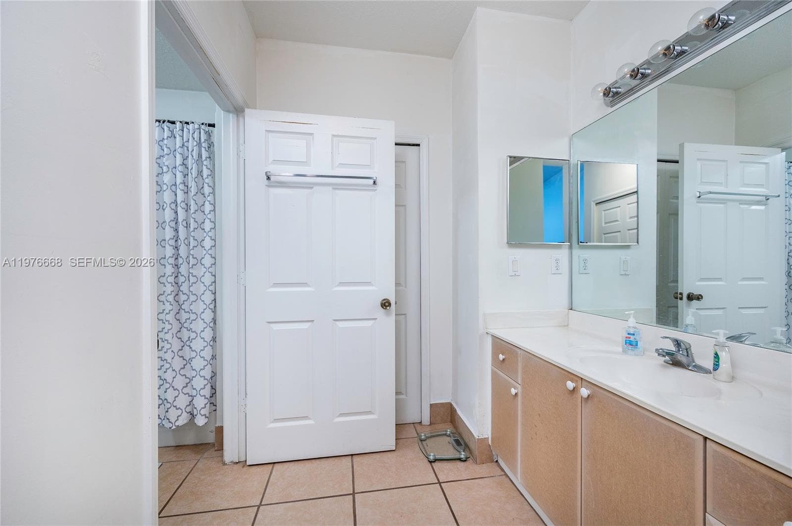 1212 NE 32nd Ter, Homestead FL 33033 — 12