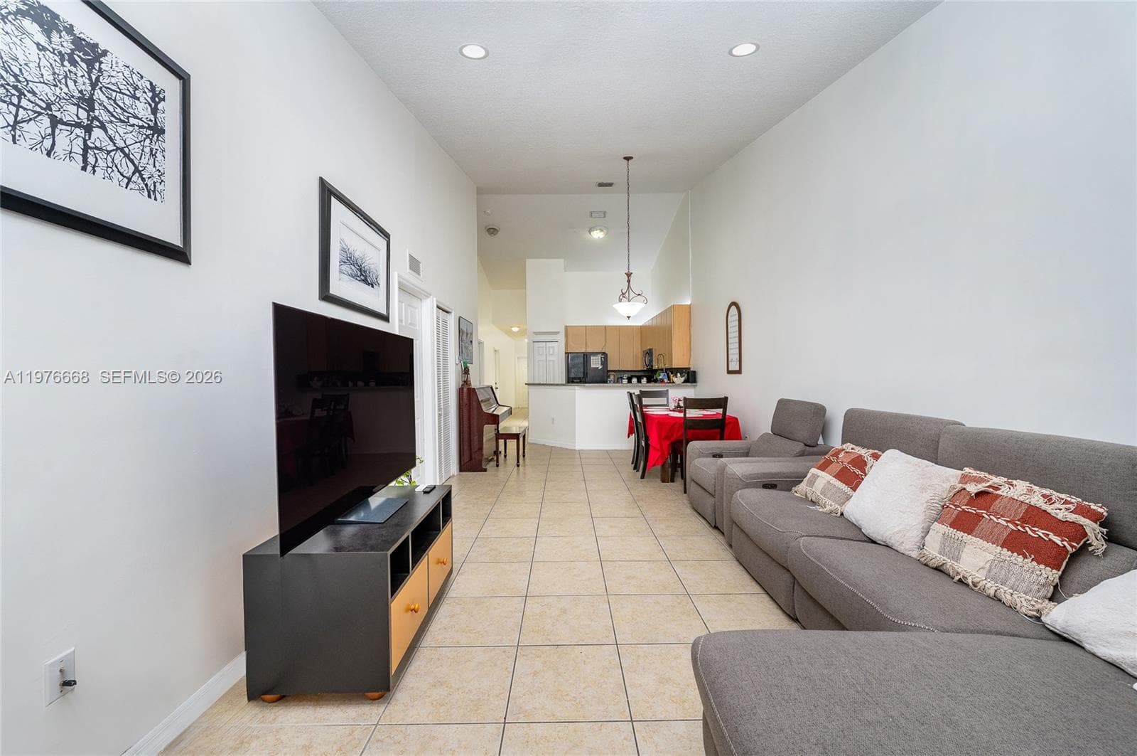 1212 NE 32nd Ter, Homestead FL 33033 — 19