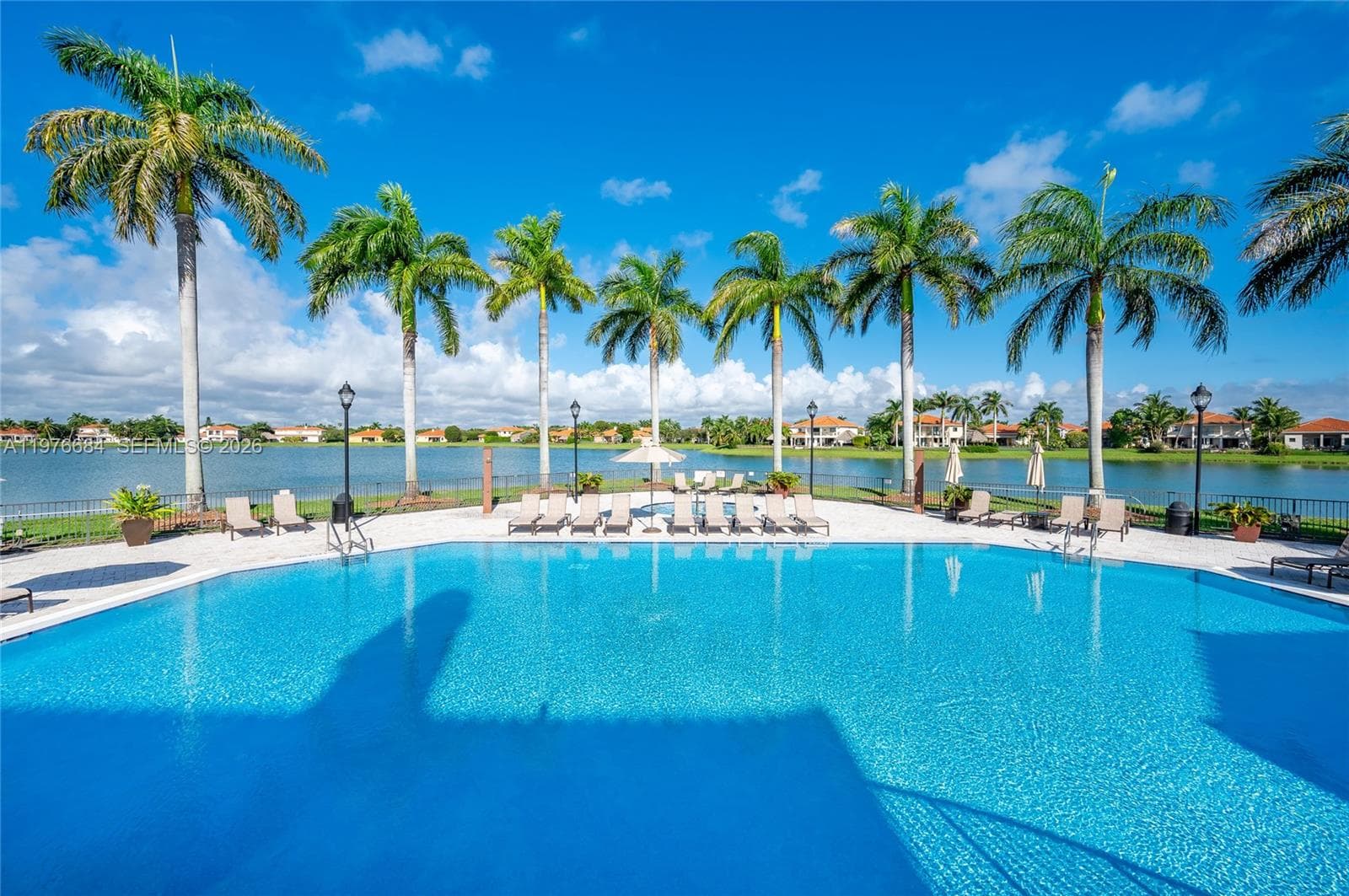18821 SW 74th Ct, Cutler Bay FL 33157 — 95