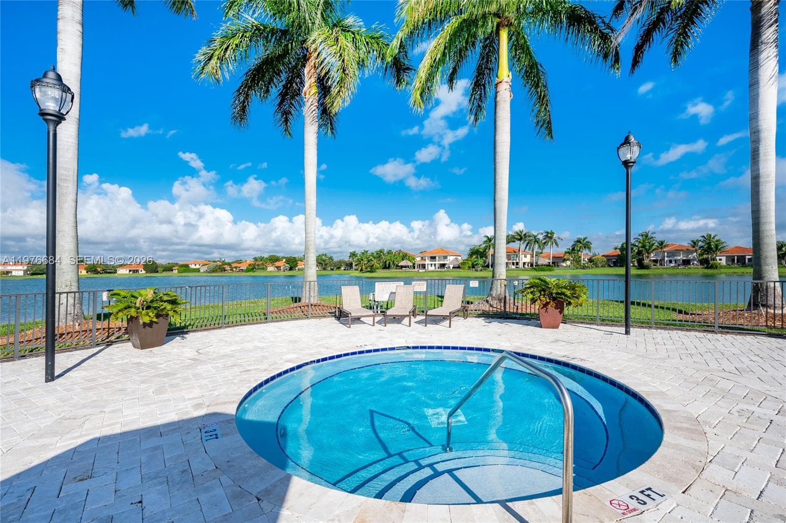 18821 SW 74th Ct, Cutler Bay FL 33157 — 89