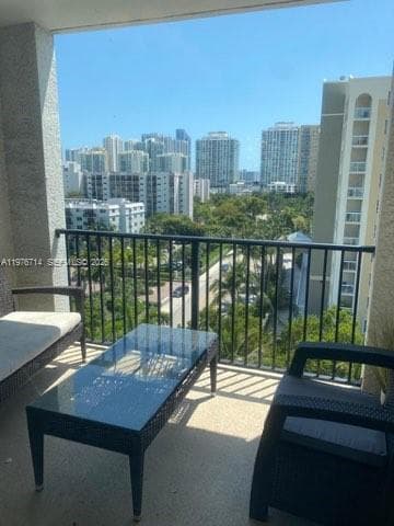 Porto Bellagio Condo, Sunny Isles Beach, FL — 2