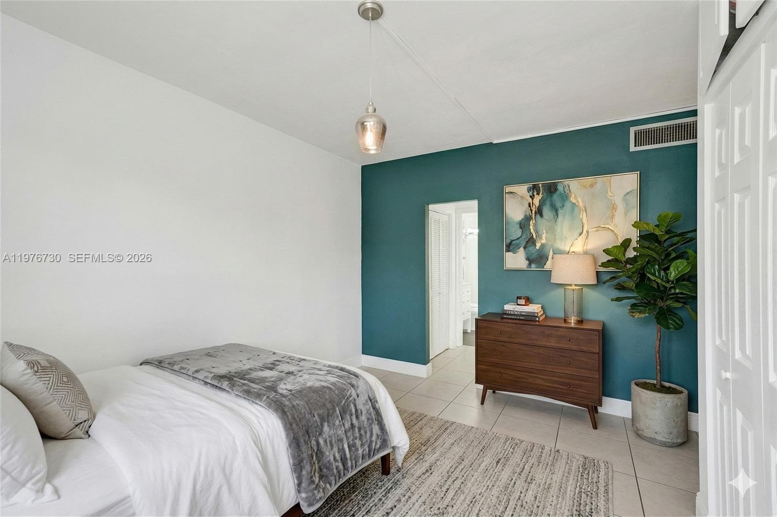 1880 S Treasure Dr # 2G, North Bay Village FL 33141 — 14