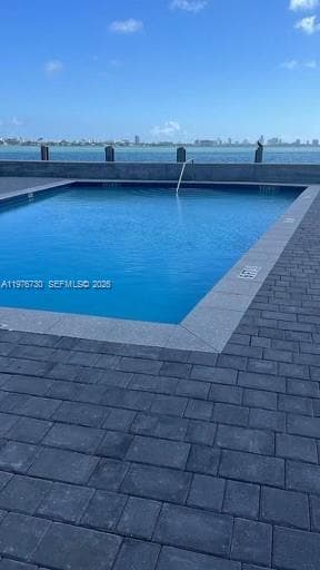 1880 S Treasure Dr # 2G, North Bay Village FL 33141 — 25