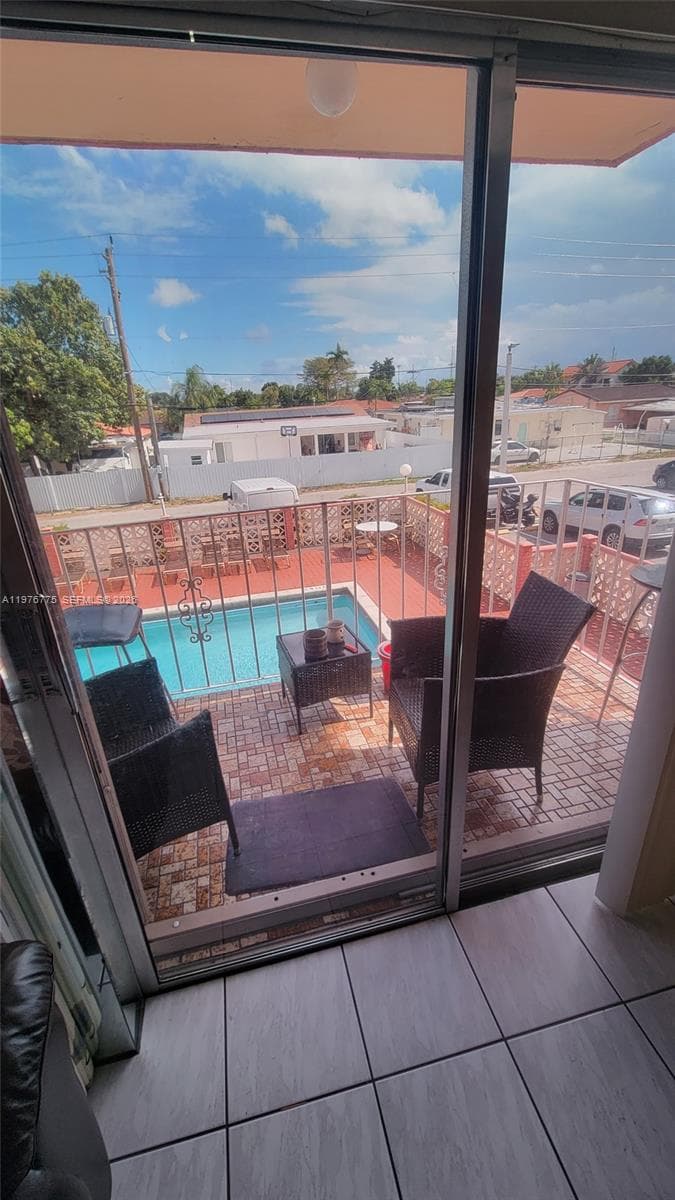 6820 W Flagler St # 207, Miami FL 33144 — 17