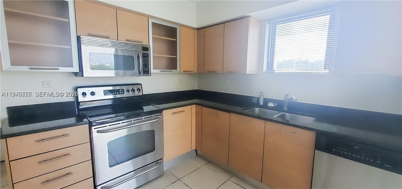 3300 NE 191st St # 501, Aventura FL 33180 — 3