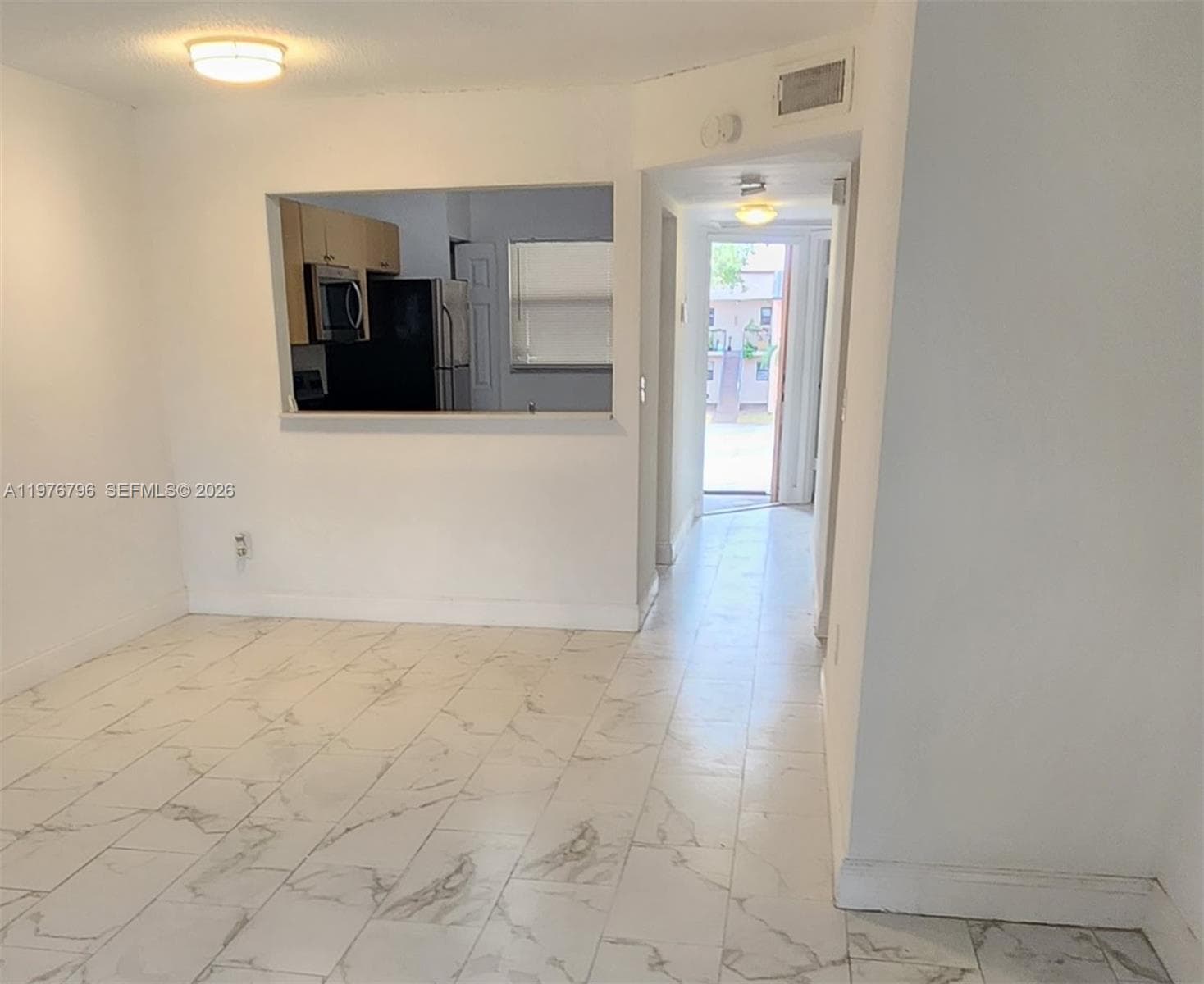 902 NE 209 St # 40, Miami FL 33179 — 3