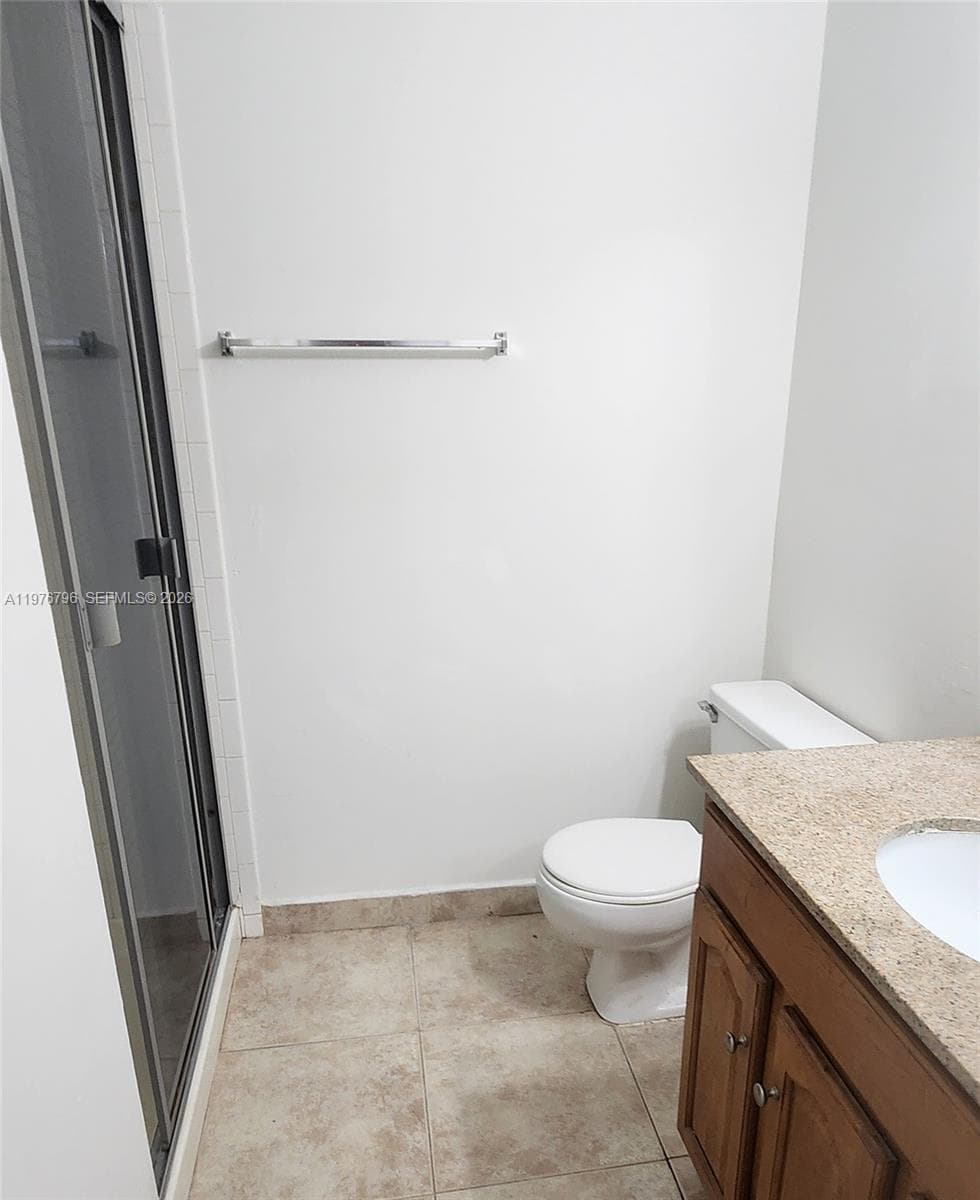 902 NE 209 St # 40, Miami FL 33179 — 9