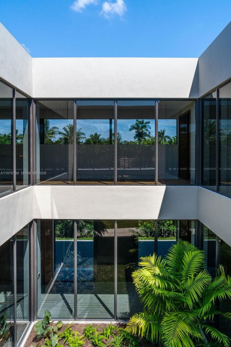 8755 SW 54th Ave, Miami FL 33143 — 26