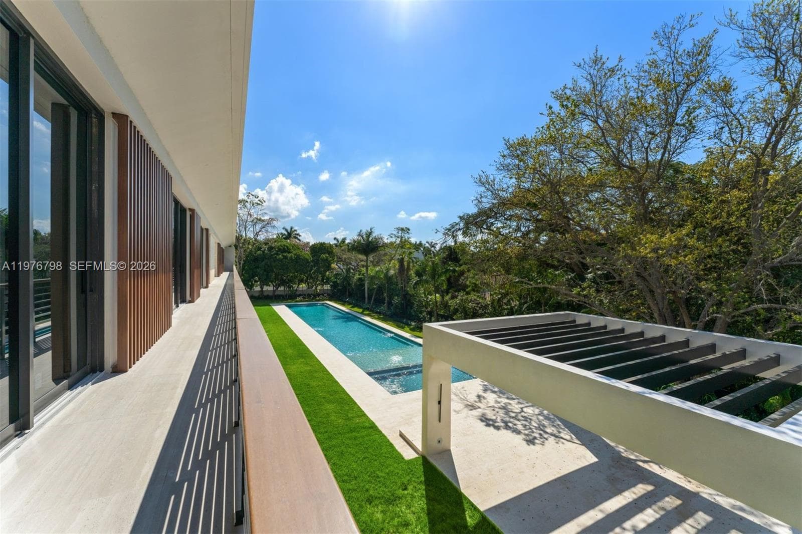 8755 SW 54th Ave, Miami FL 33143 — 28