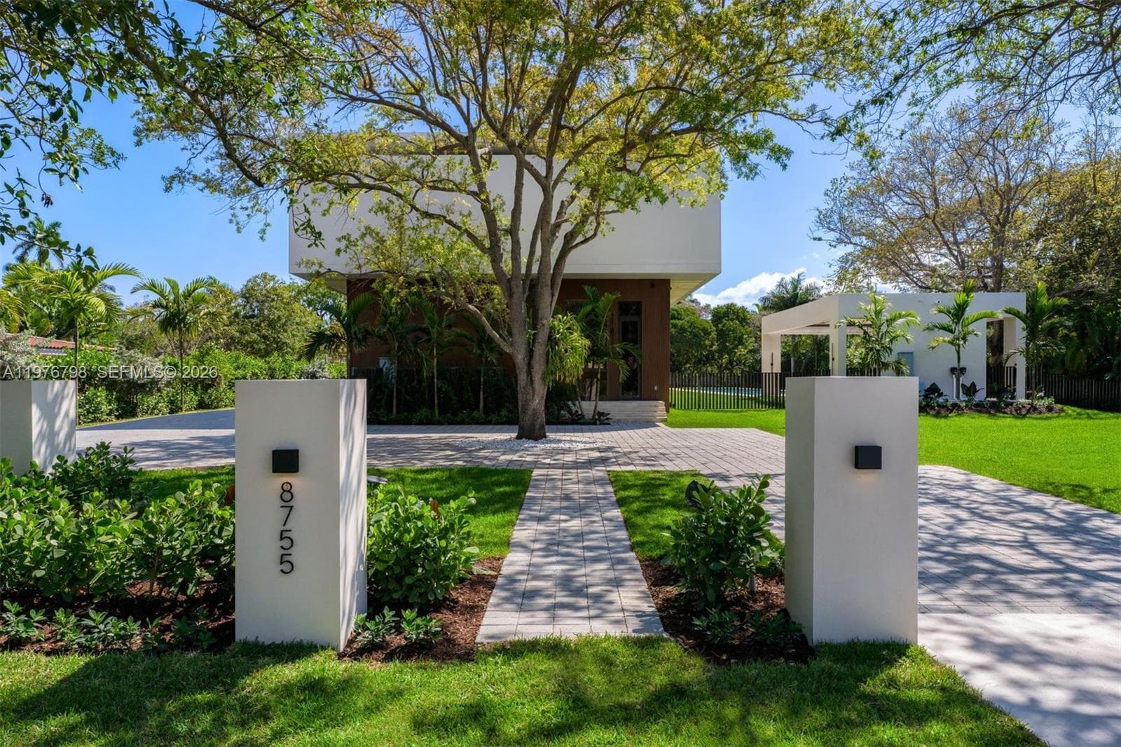 8755 SW 54th Ave, Miami FL 33143 — 5
