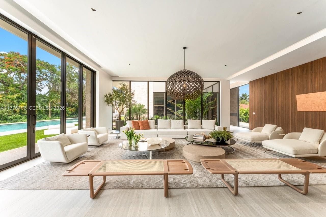 8755 SW 54th Ave, Miami FL 33143 — 4