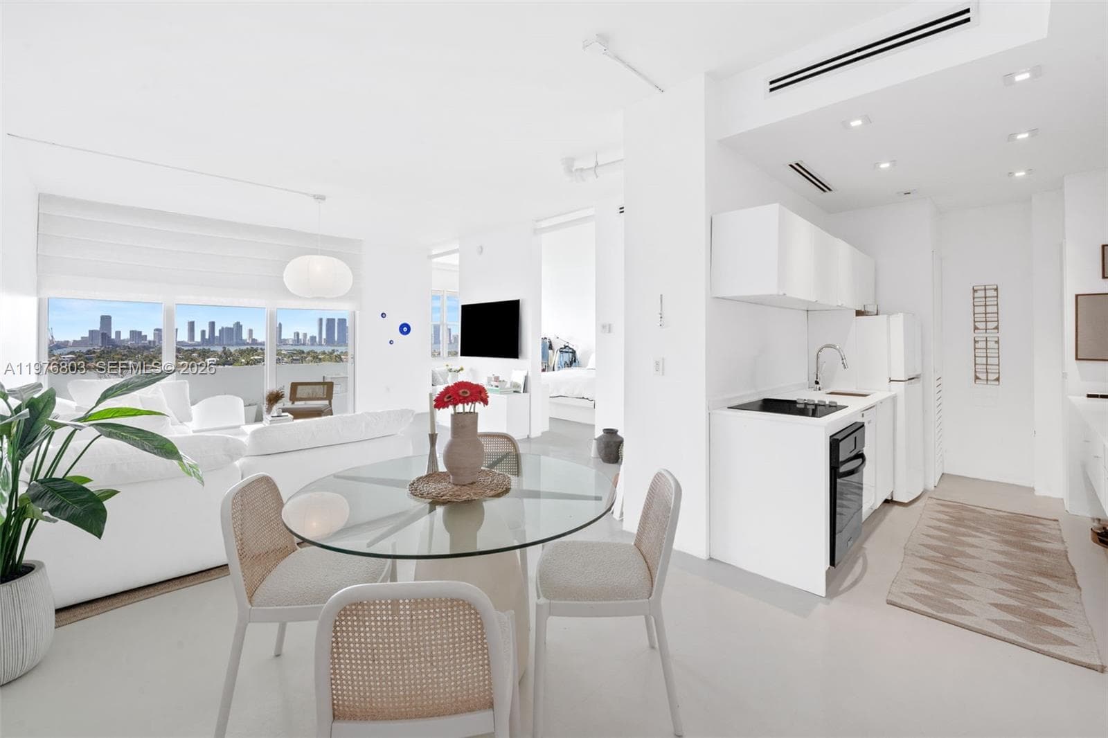 3 Island Ave # G, Miami Beach FL 33139 — 4