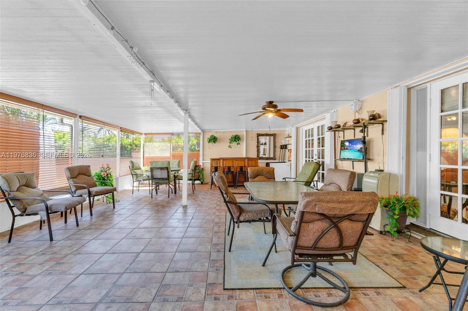 18201 SW 87th Ave, Palmetto Bay FL 33157 — 21