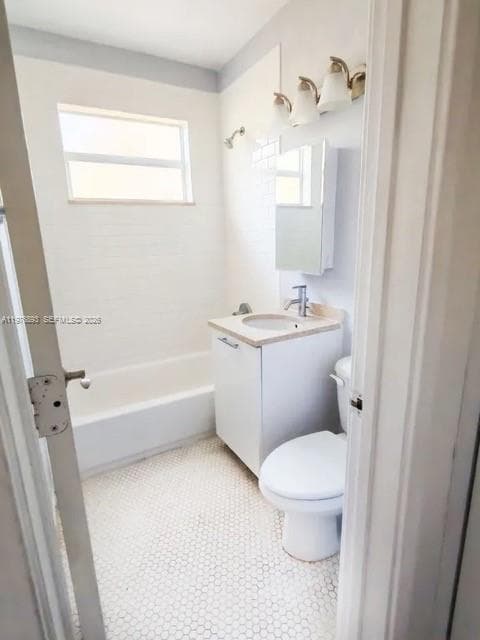 8000 NE Bayshore Ct # 115, Miami FL 33138 — 10