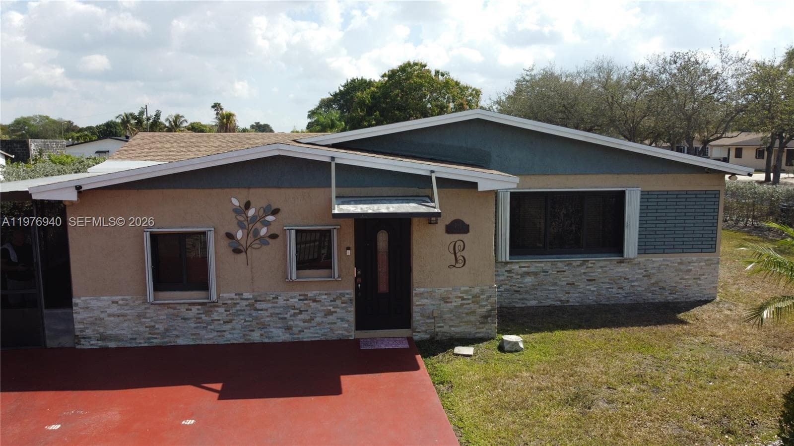 705 NW 8th Ave, Florida City FL 33034 — 1