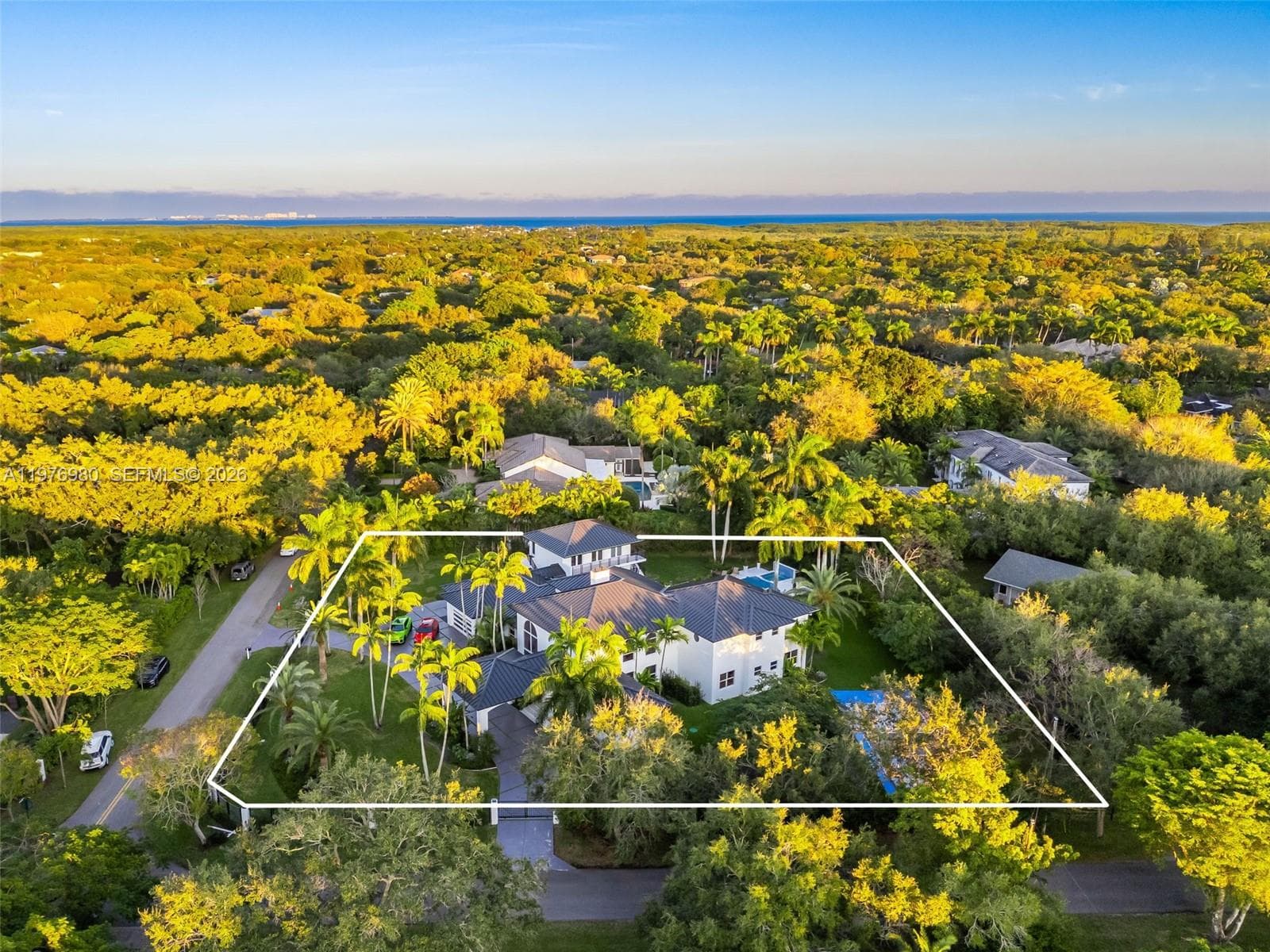 6290 SW 130th Ter, Pinecrest FL 33156 — 76