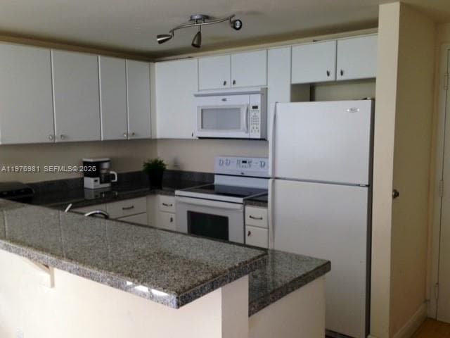 2740 SW 28th Ter # 304, Miami FL 33133 — 3