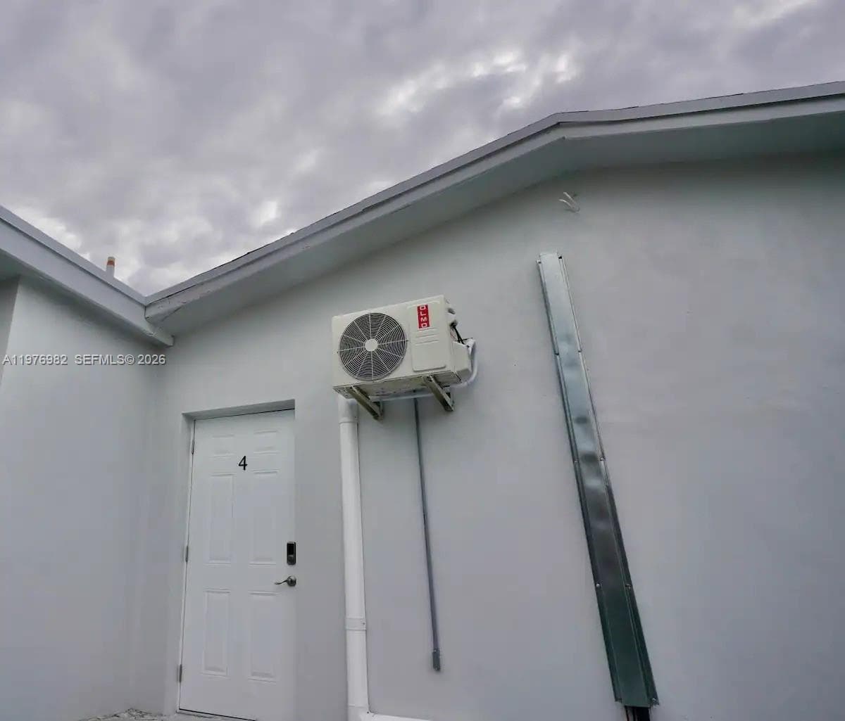 1647 NW 29th Ave, Miami FL 33125 — 18