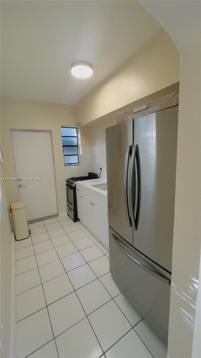807 86th St # 801, Miami Beach FL 33141 — 5