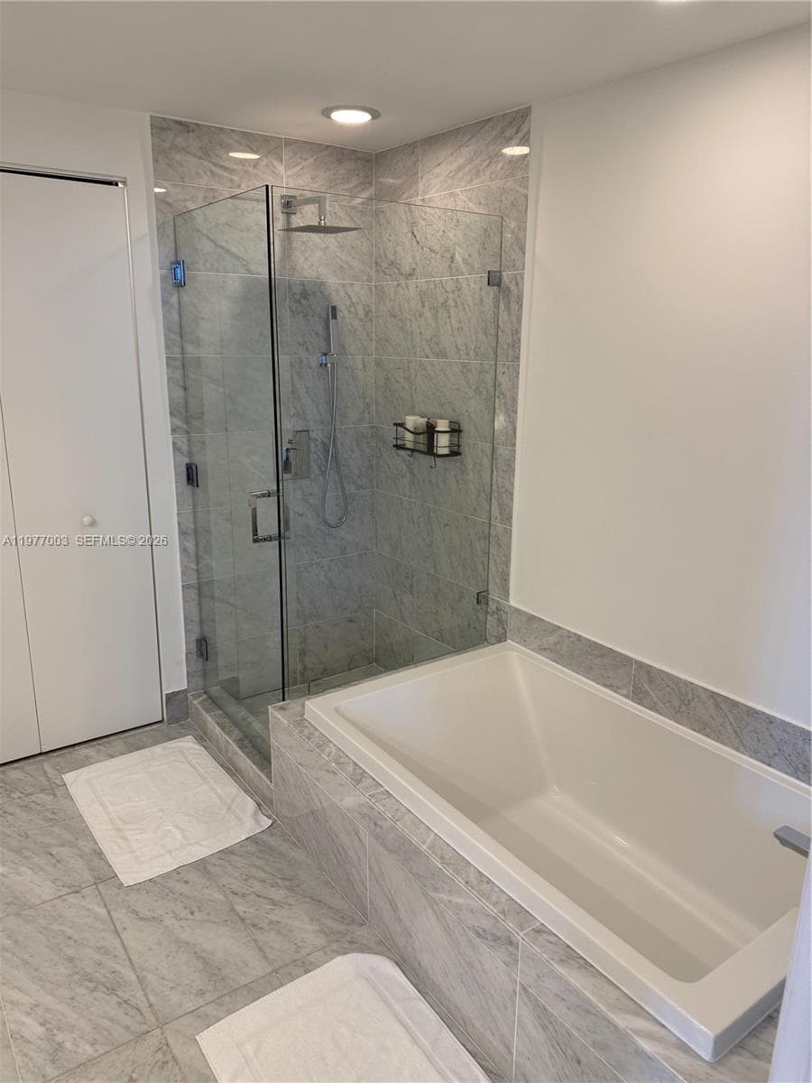 801 S Miami Ave # 1705, Miami FL 33131 — 27