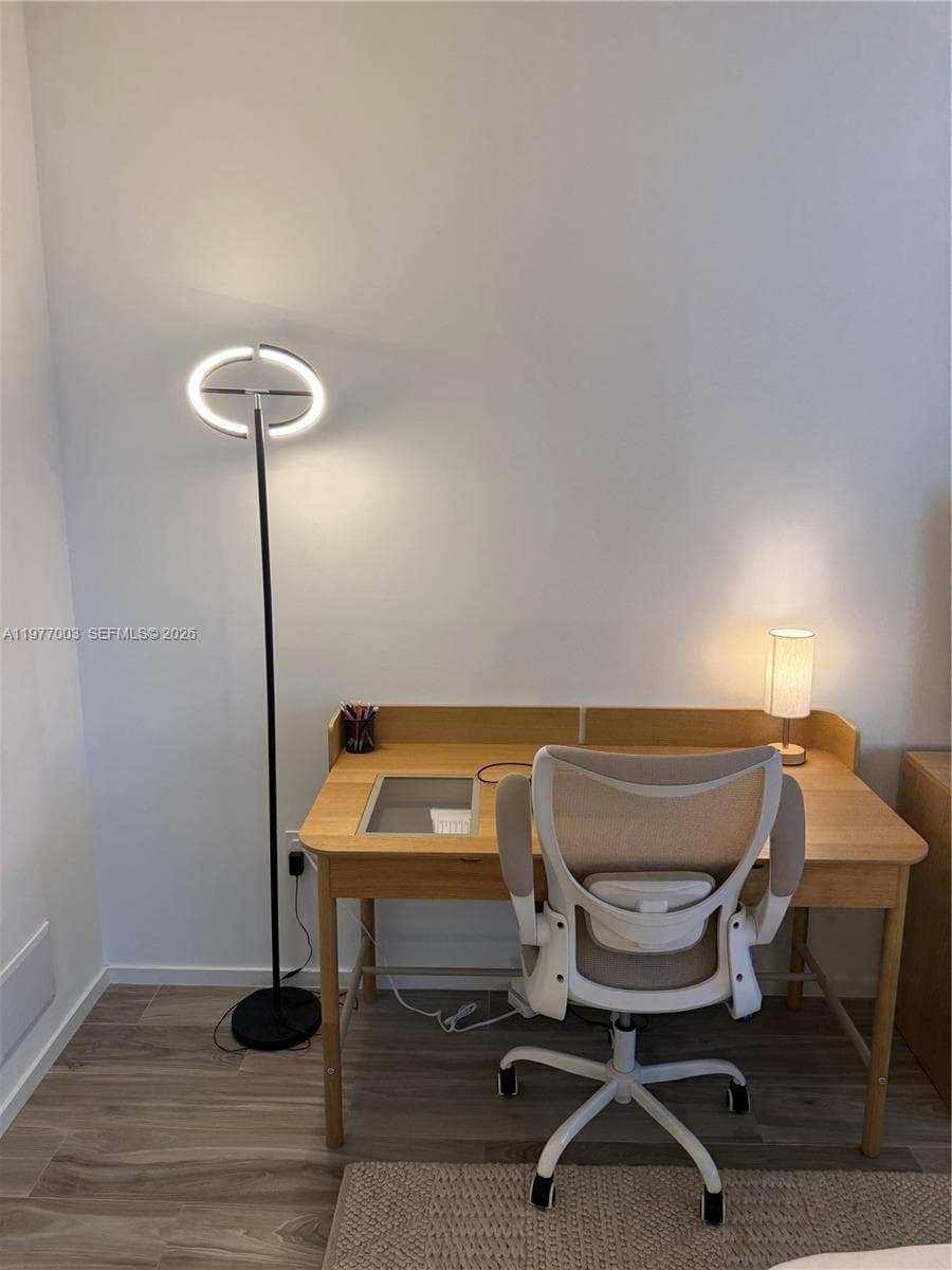 801 S Miami Ave # 1705, Miami FL 33131 — 26