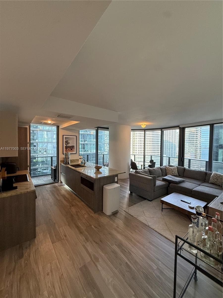 801 S Miami Ave # 1705, Miami FL 33131 — 14