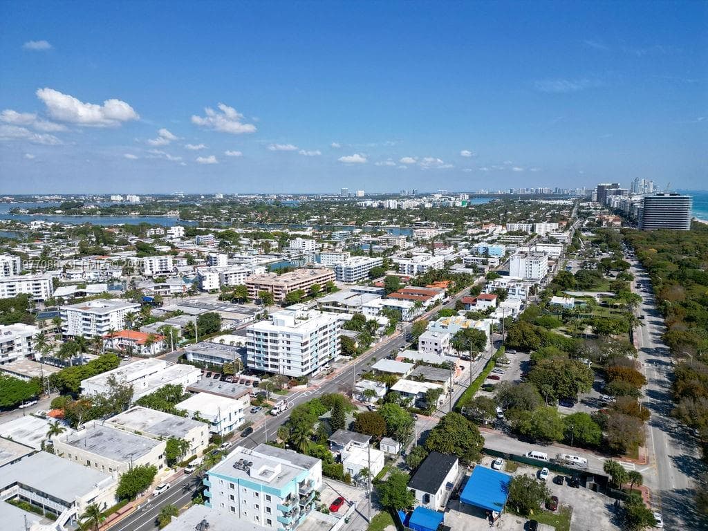 8000 Harding Ave # 2B, Miami Beach FL 33141 — 14
