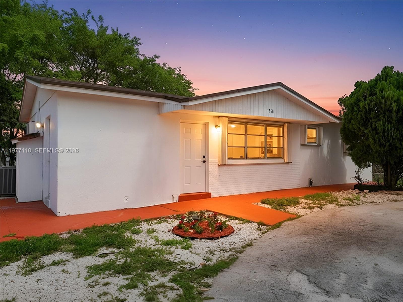 15611 SW 296th St, Homestead FL 33033 — 2