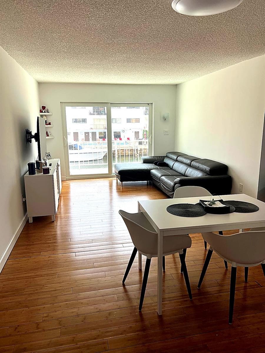 3522 NE 171st Street # 202, North Miami Beach FL 33160 — 5