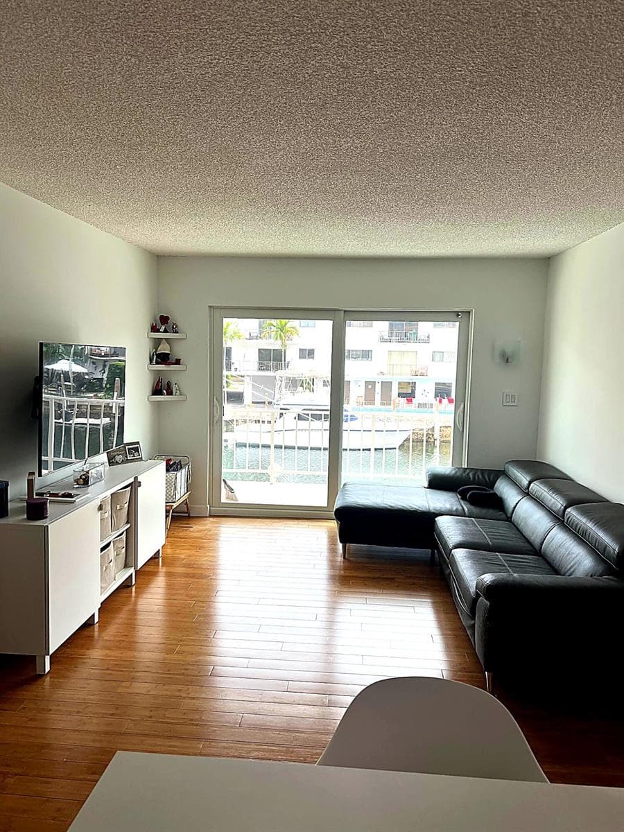 3522 NE 171st Street # 202, North Miami Beach FL 33160 — 4