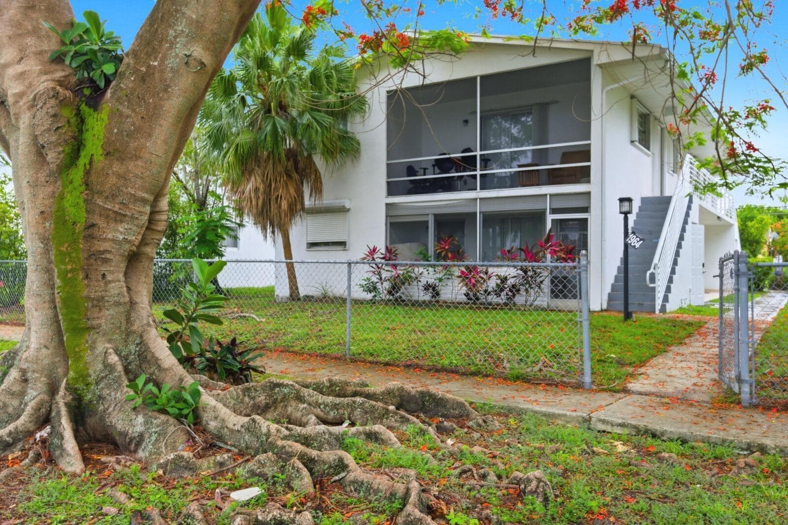 1964 NE 172nd Street # 5, North Miami Beach FL 33162 — 1