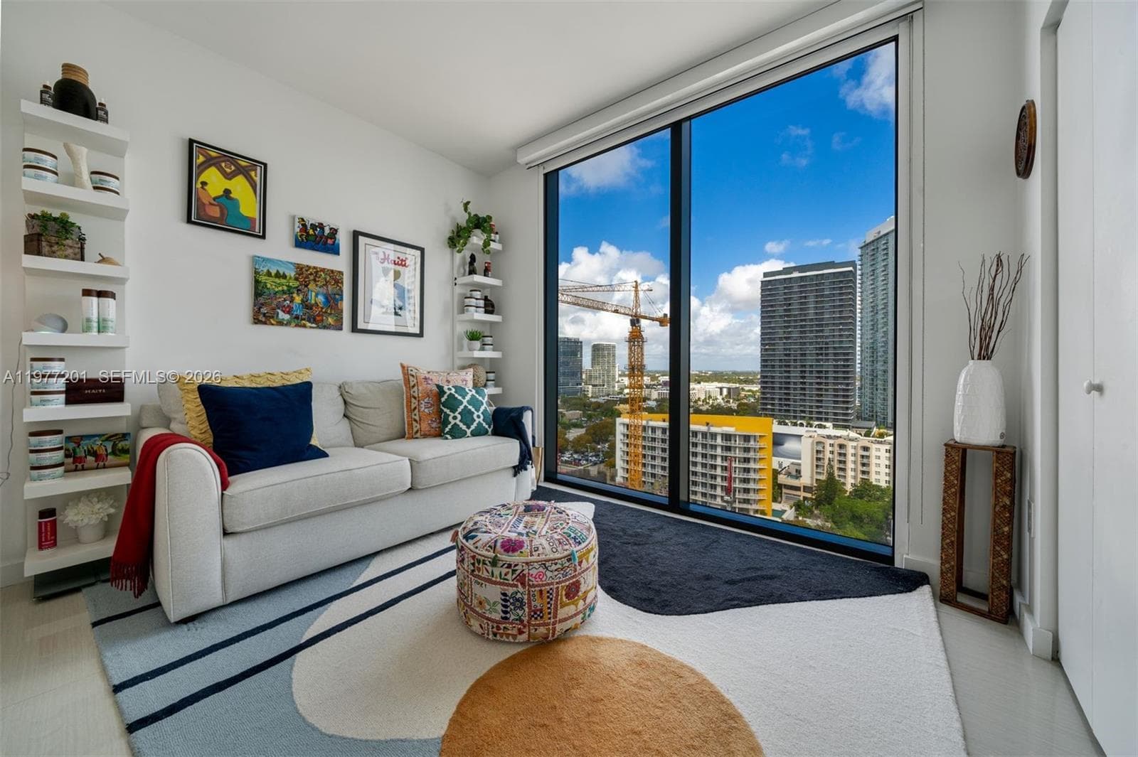 460 NE 28th St # 1901, Miami FL 33137 — 22